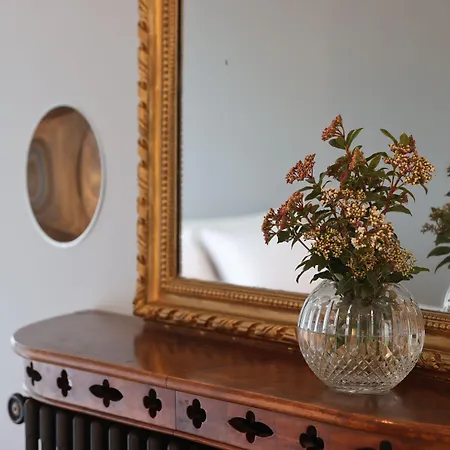 Sessius1622 Bed and breakfast